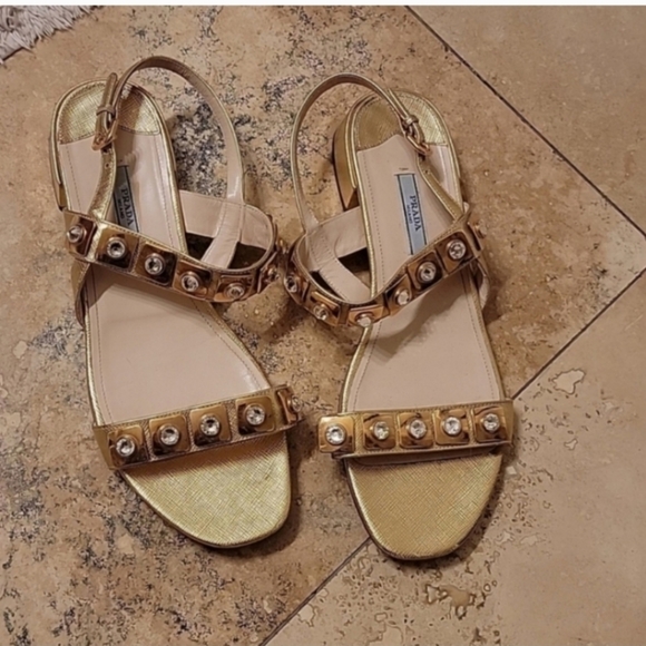 Authentic Prada shoes size 39 - Picture 2 of 4